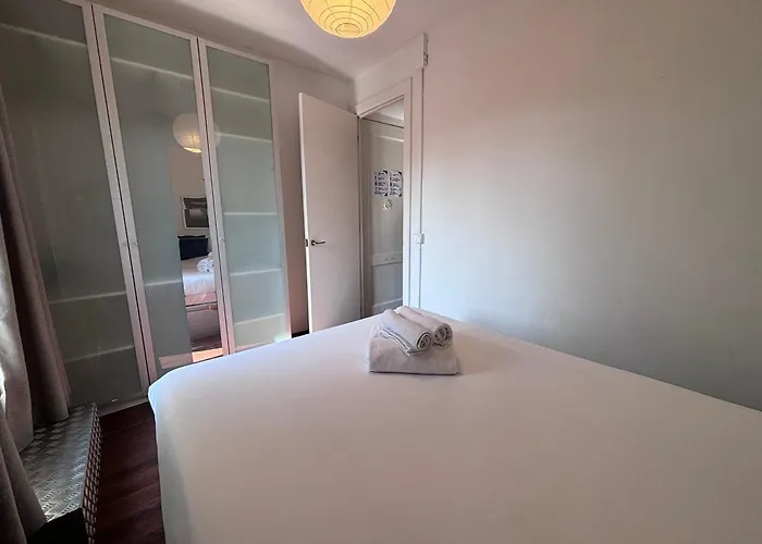 Terrace Apartment With Direct View To Sagrada Familia Апартаменты